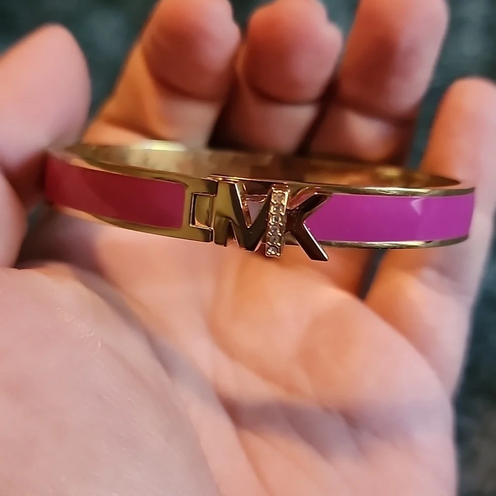 Michael Kors Y2K Magenta Gold Clasp Bracelet